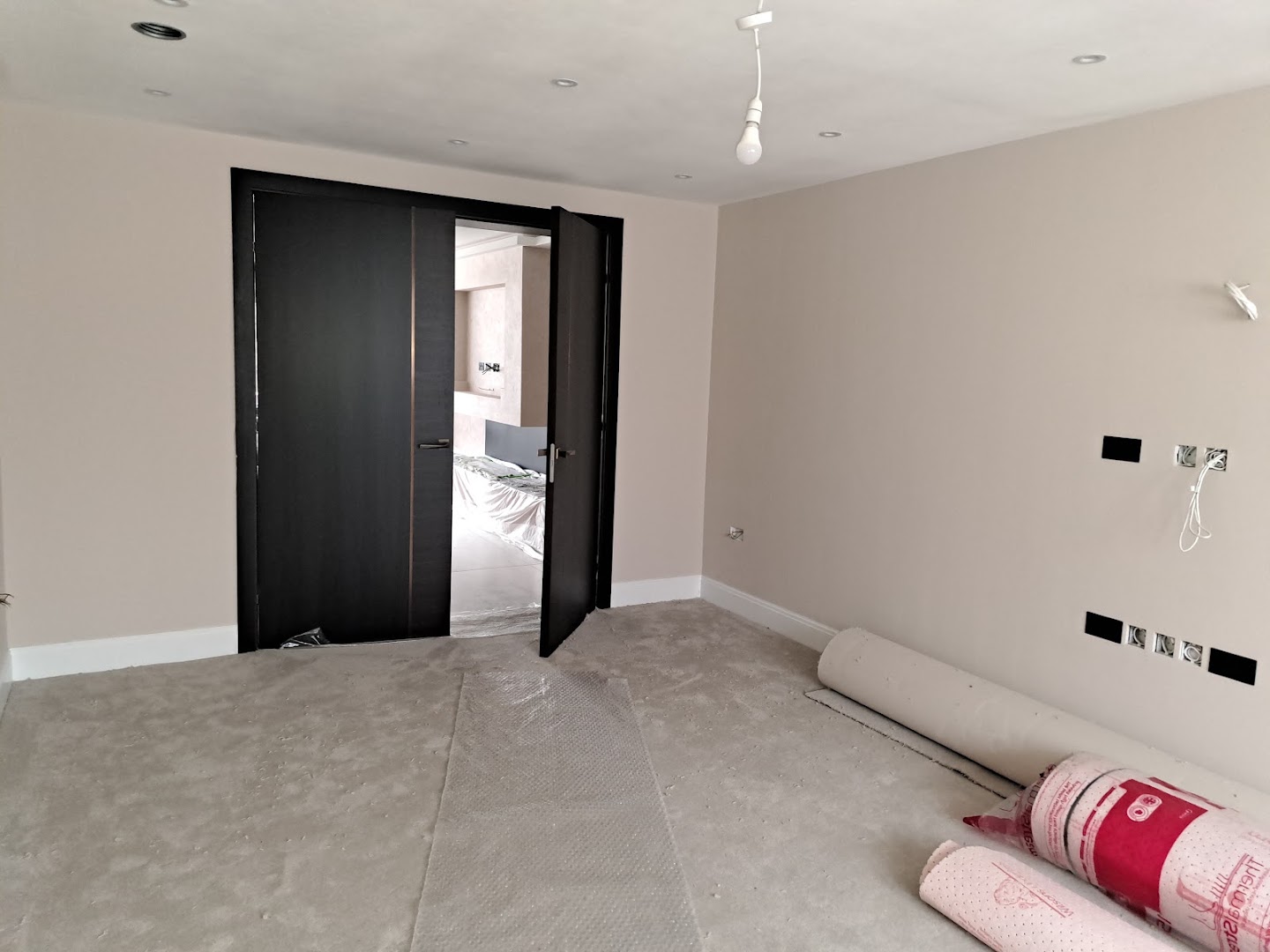 J G Painting & Decorating (We Are On Facebook) — Photos 11